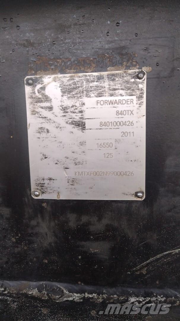 Komatsu 840 TX Naudoti miškovežiai (Forvarderiai)