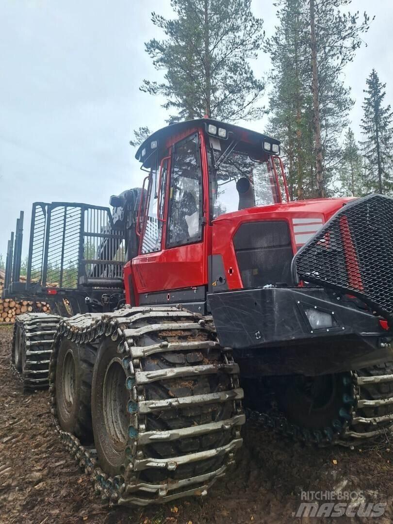 Komatsu 895 Naudoti miškovežiai (Forvarderiai)