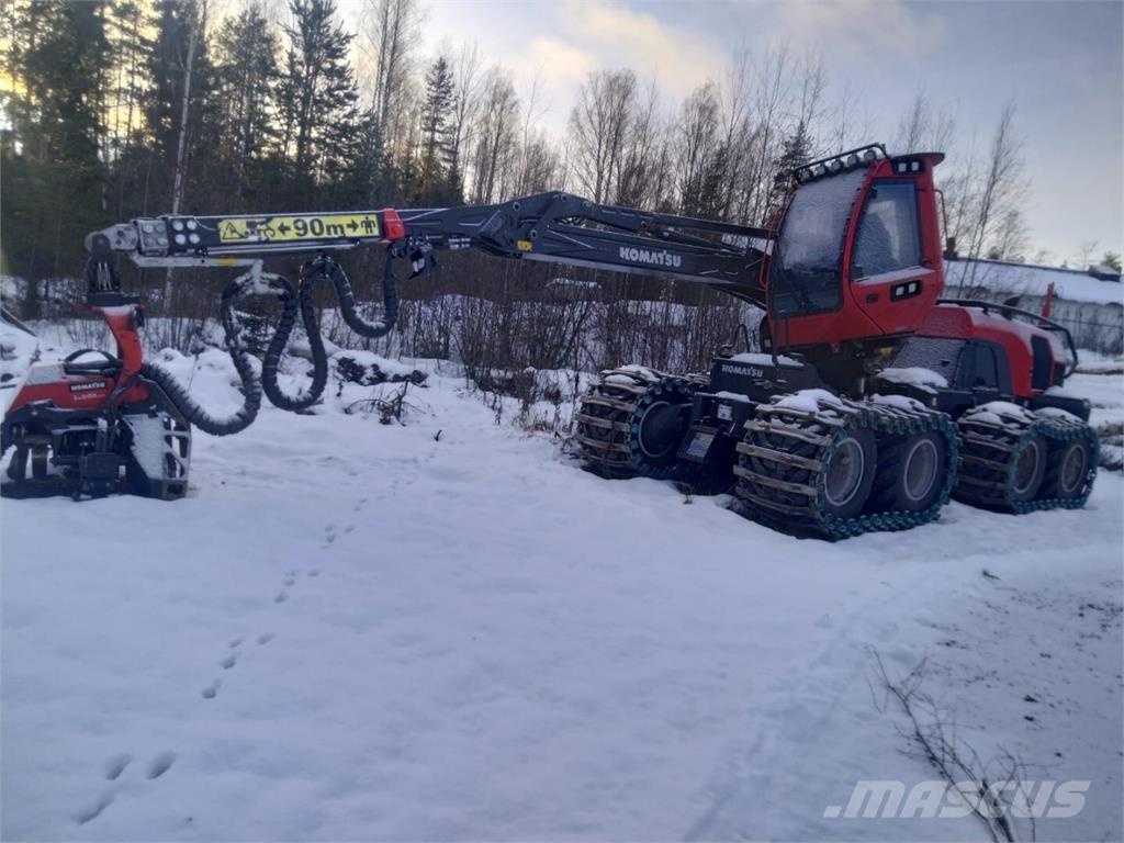 Komatsu 901 XC Miško technika (Harvesteriai)