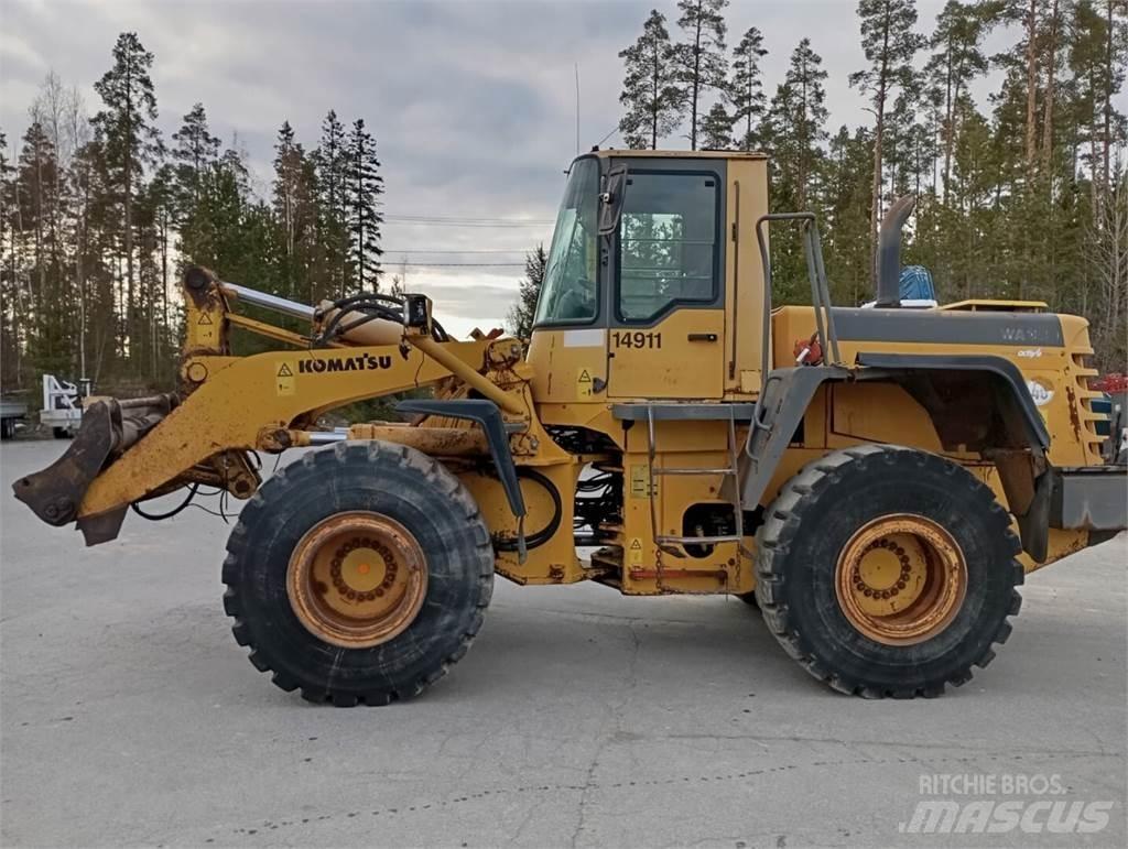 Komatsu WA 380-3H Naudoti ratiniai krautuvai