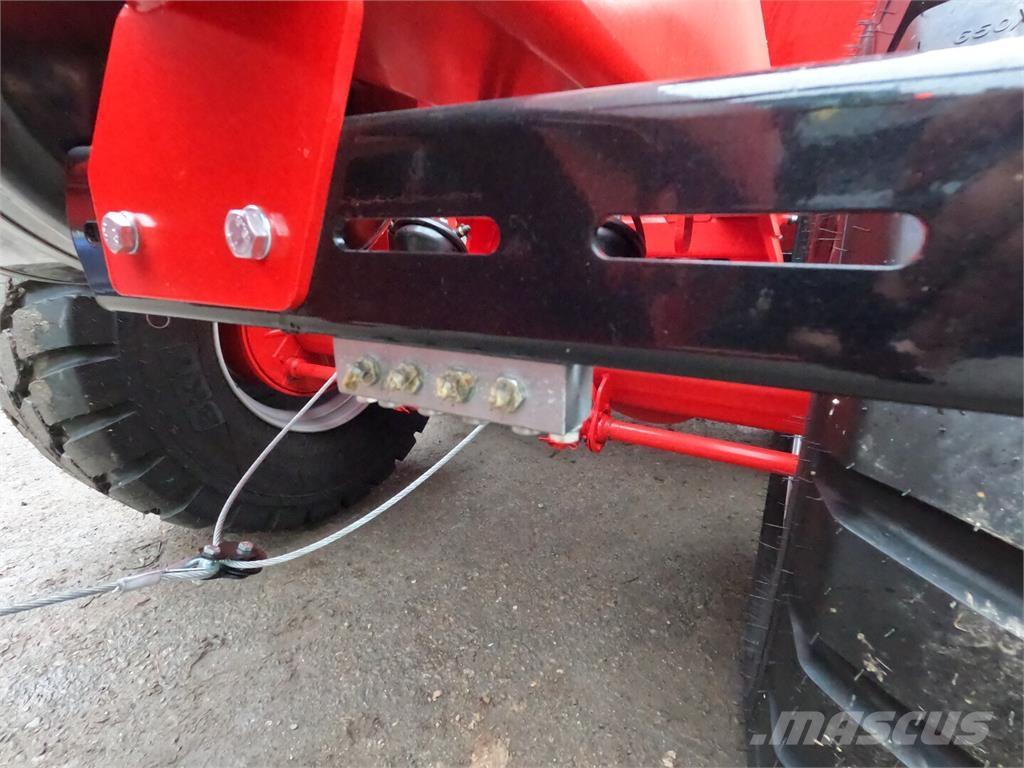 Krampe HP 20 Savivartės priekabos