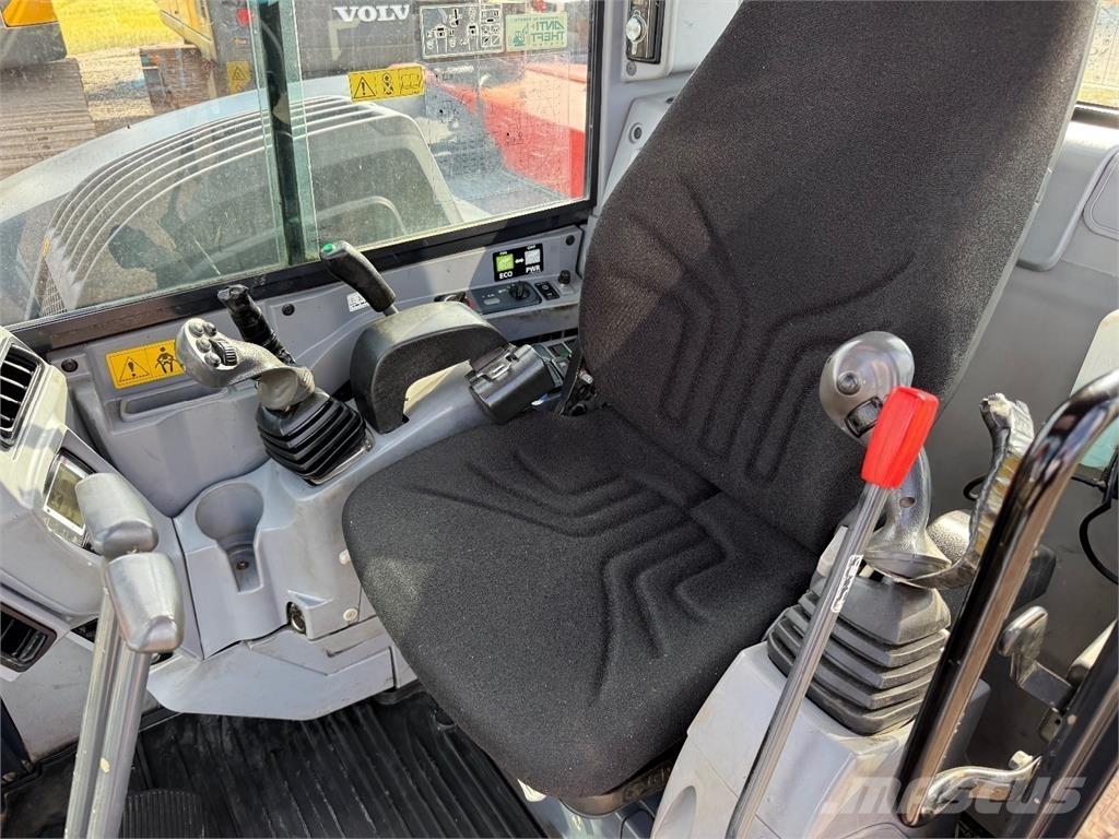 Kubota KX080-4 Vidutinės galios ekskavatoriai 7-12 t