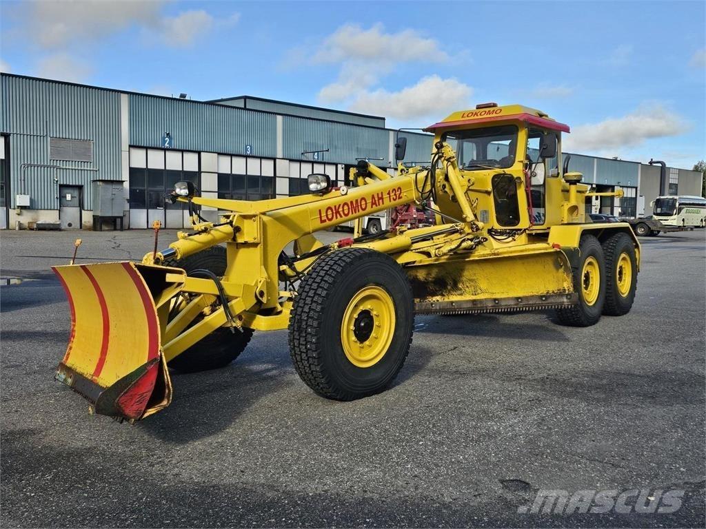 Lokomo AH 132 C Greideriai