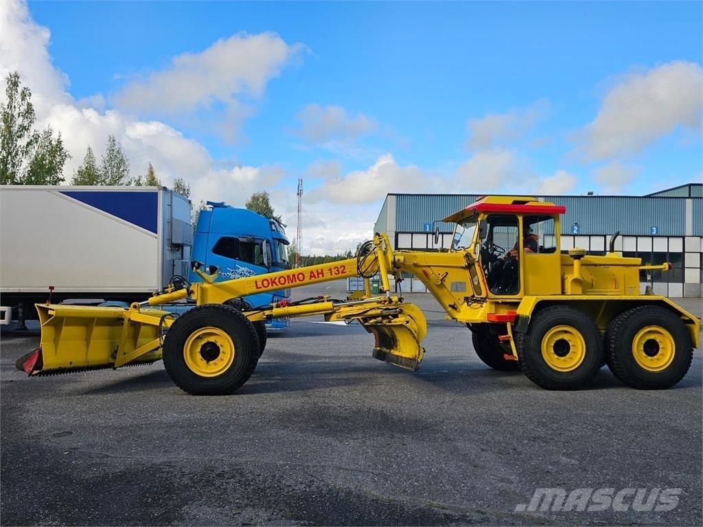 Lokomo AH 132 C Greideriai