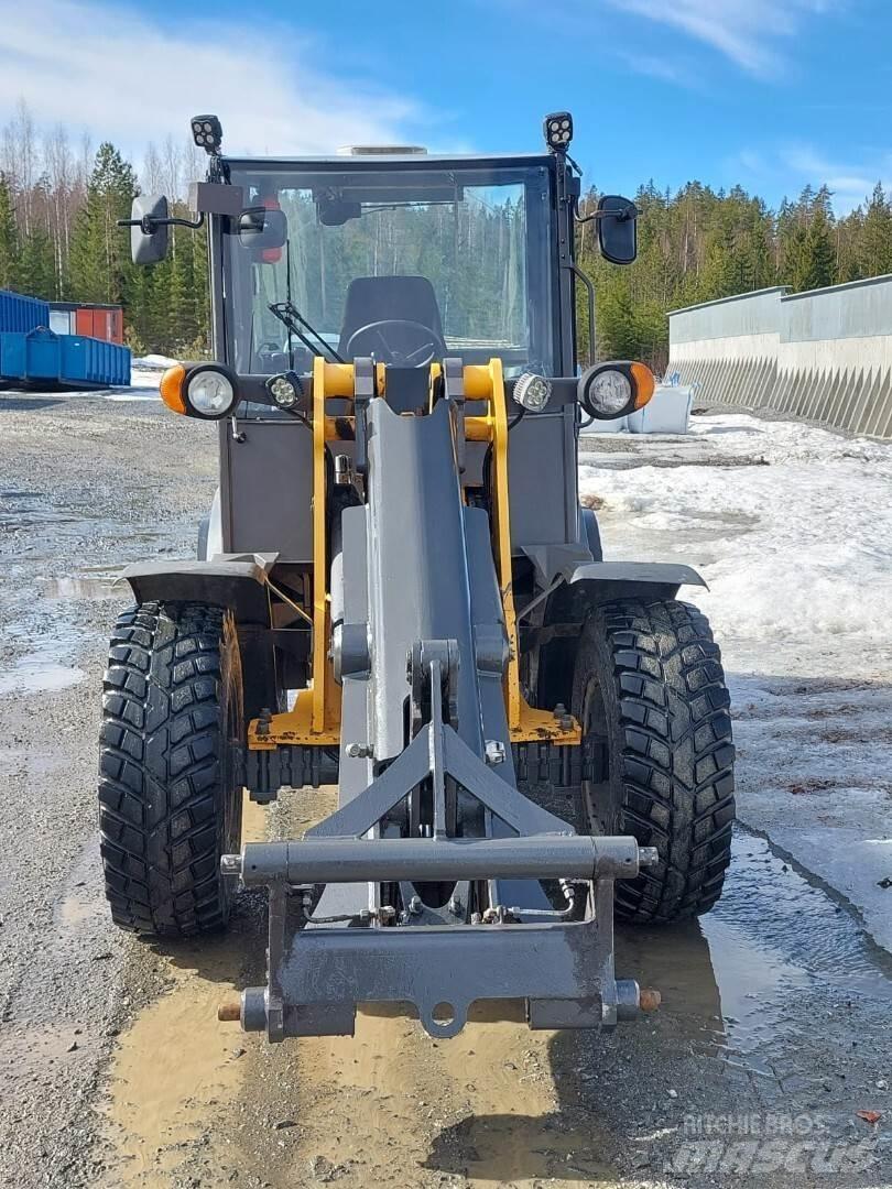 Mecalac Ax 850 Naudoti ratiniai krautuvai