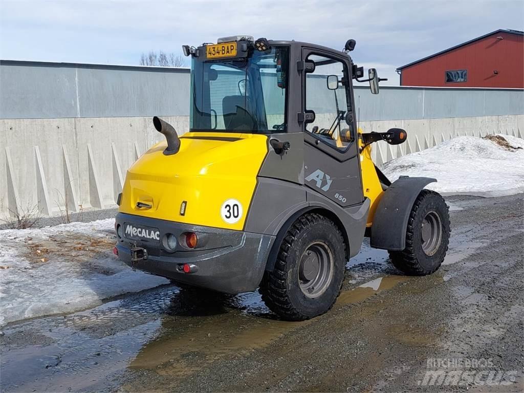 Mecalac Ax 850 Naudoti ratiniai krautuvai
