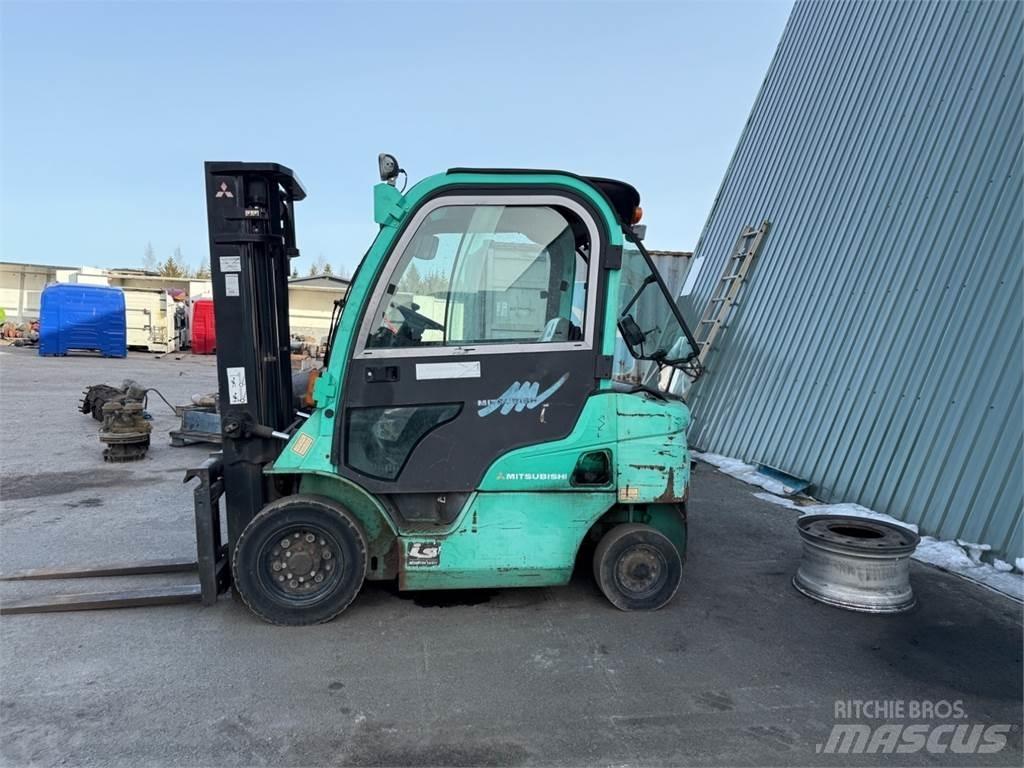 Mitsubishi FD20N Dyzeliniai krautuvai