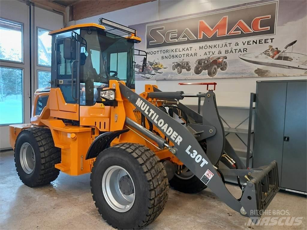 Multiloader L 30T Naudoti ratiniai krautuvai