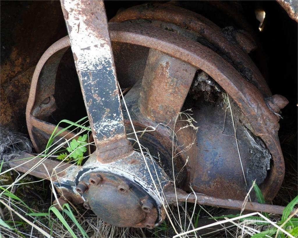  Polannejyrsin Varomosios akėčios ir žemės frezos