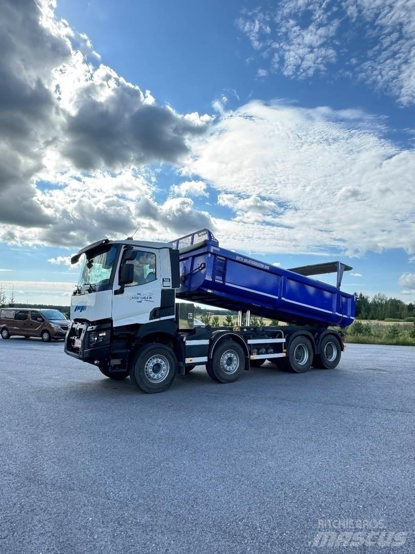 Renault K Savivarčių priekabų vilkikai