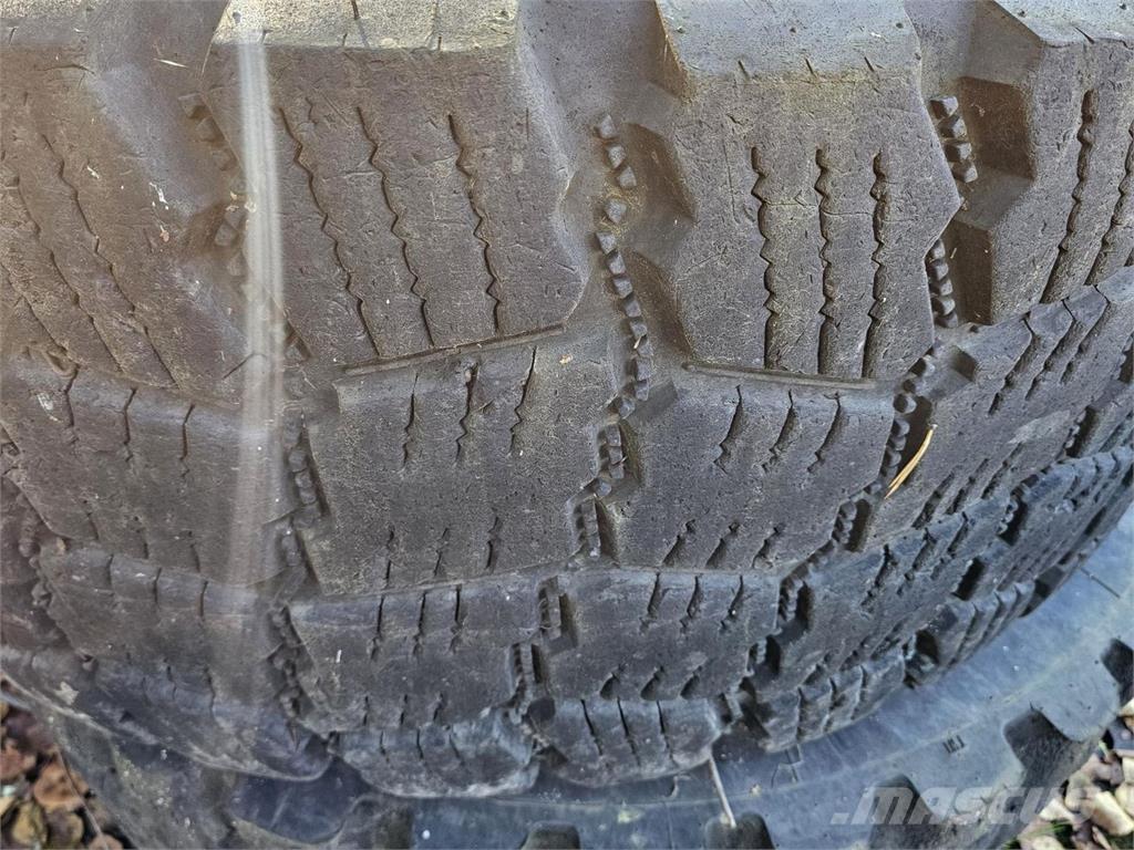  Renkaat 20.5R25 Kiti naudoti statybos komponentai