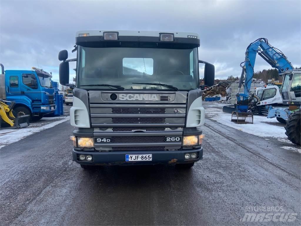 Scania 94 P Sunkvežimiai su keliamuoju kabliu