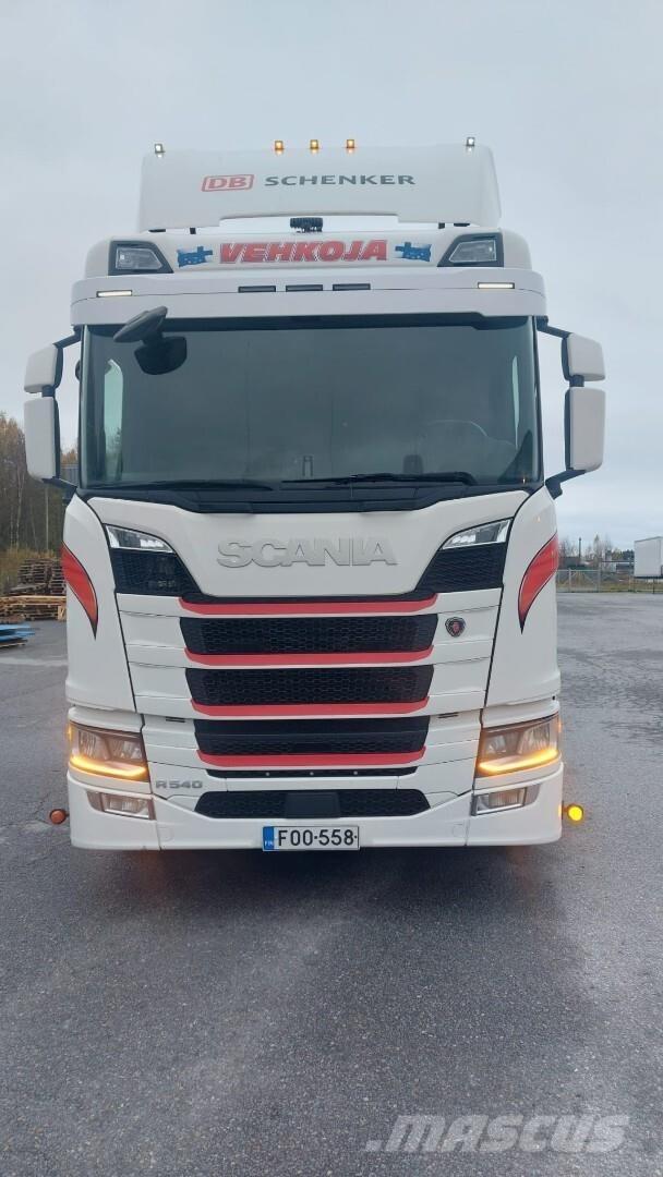 Scania R 540 6x2 Konteinerių nuožulnaus pakėlimo ant platformos krautuvai