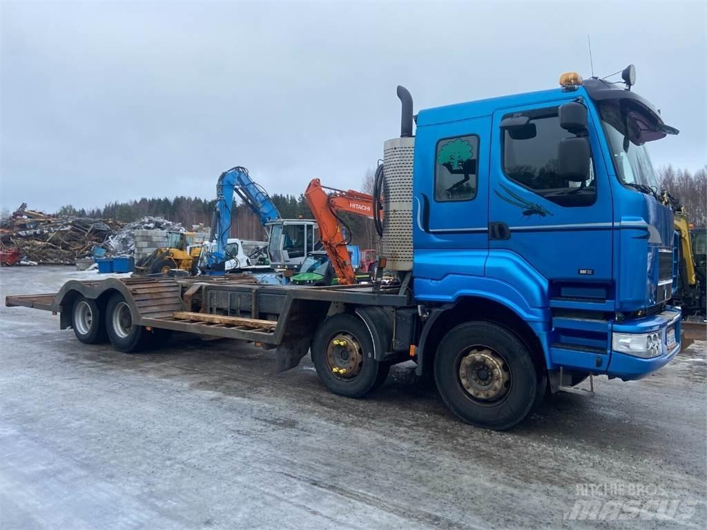 Sisu C 600 2+2 Miško mašinų transportavimo sunkvežimiai