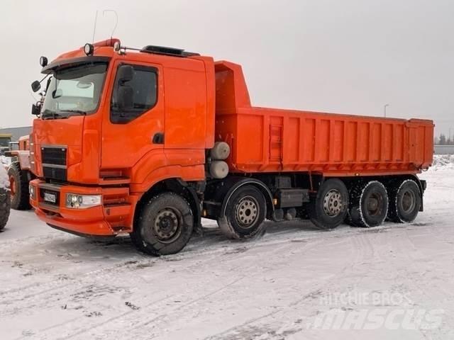 Sisu C600 E15M Savivarčių priekabų vilkikai