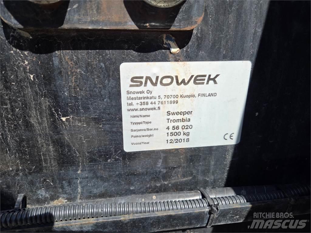 Snowek Trombia Šlavimo technika