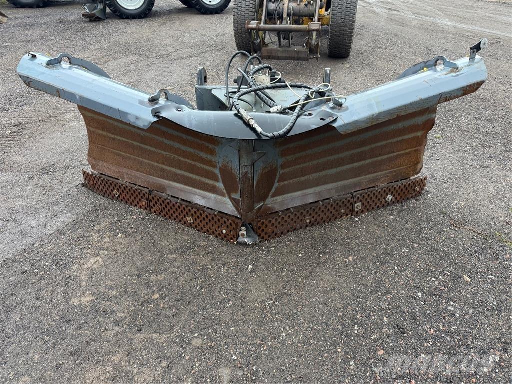 Stark NL 3150 R Sniego peiliai ir valytuvai