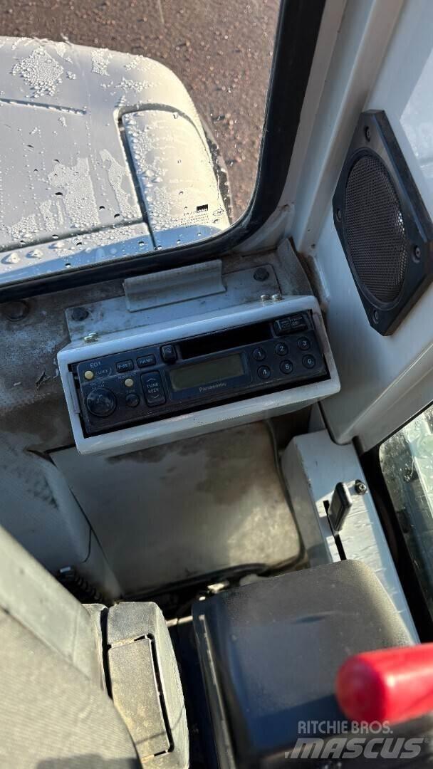 Takeuchi TB145 Mini ekskavatoriai < 7 t