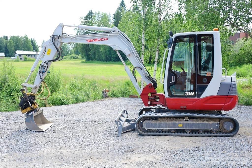 Takeuchi TB250 Mini ekskavatoriai < 7 t