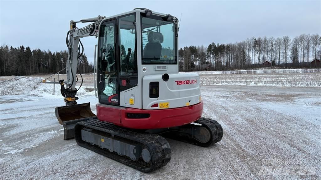 Takeuchi TB257FR Mini ekskavatoriai < 7 t
