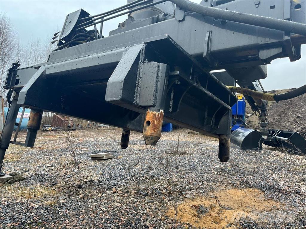 Tatra Phoenix Traktoriai