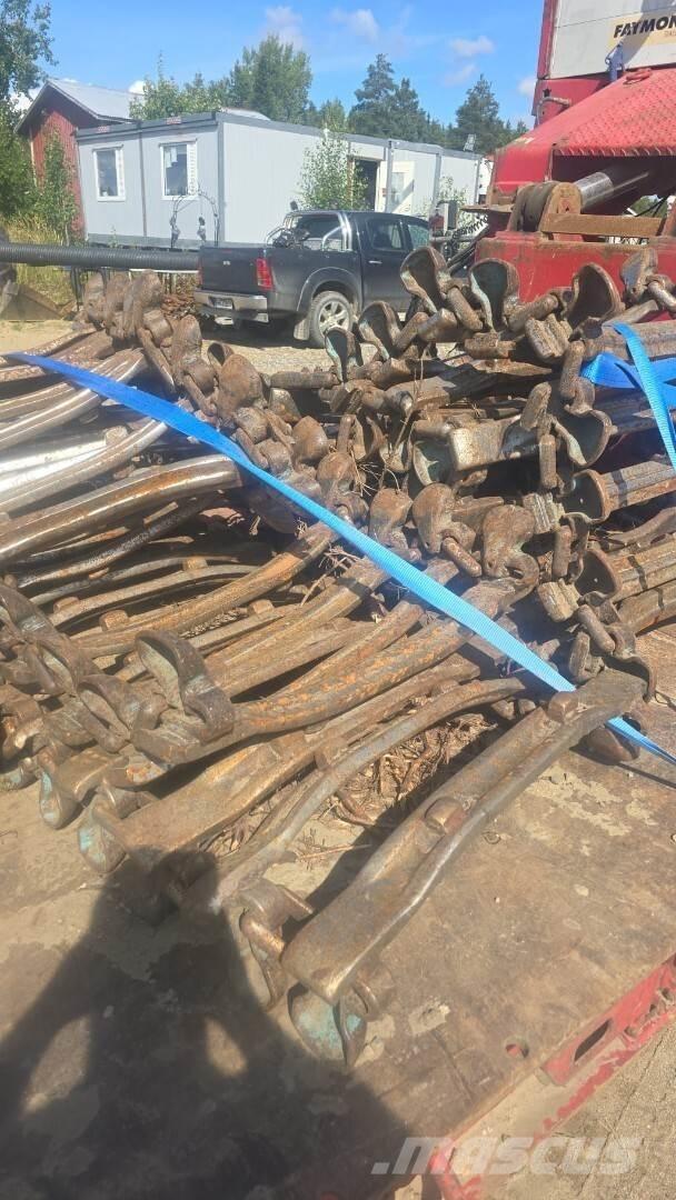  Teloja Grandinės, vikšrai ir važiuoklės