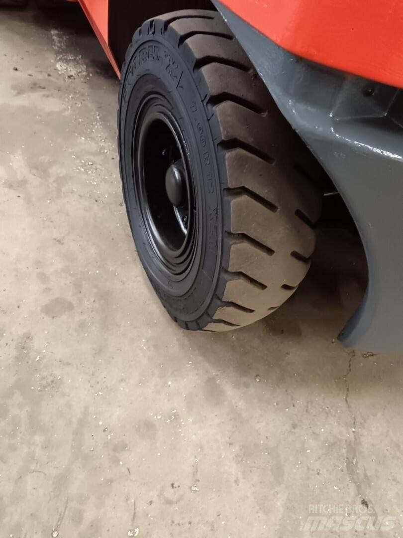 Toyota 02-7FD45 Dyzeliniai krautuvai