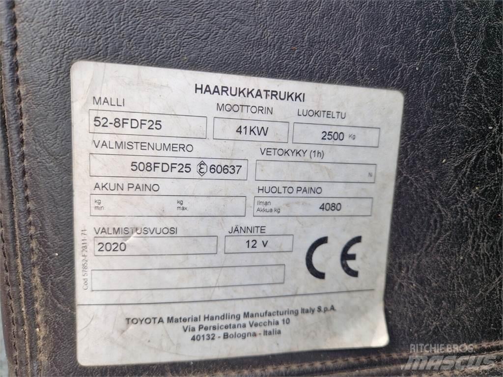 Toyota 52-8FDF25 Dyzeliniai krautuvai