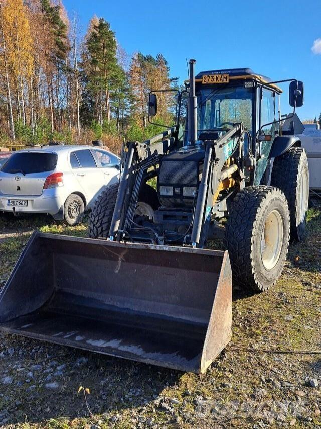 Valmet 600-4 4x4 Traktoriai