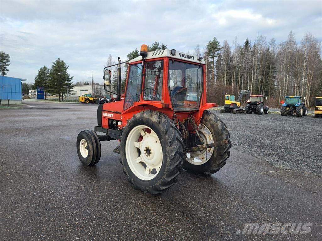 Valmet 604 Traktoriai