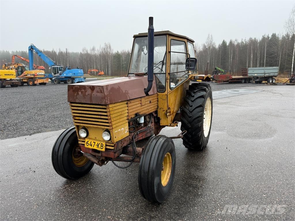 Valmet 702S Traktoriai