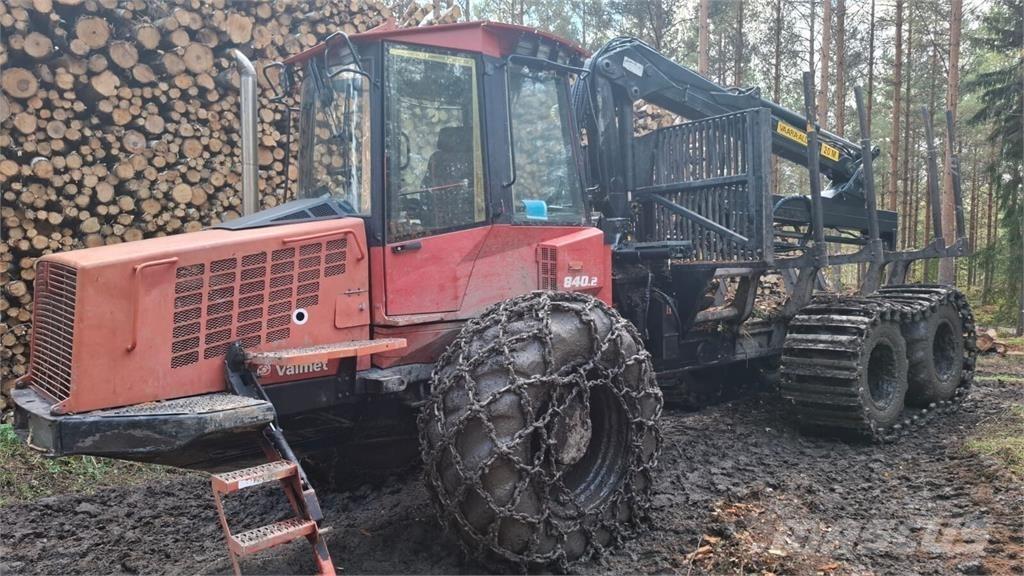 Valmet 840.2 Naudoti miškovežiai (Forvarderiai)