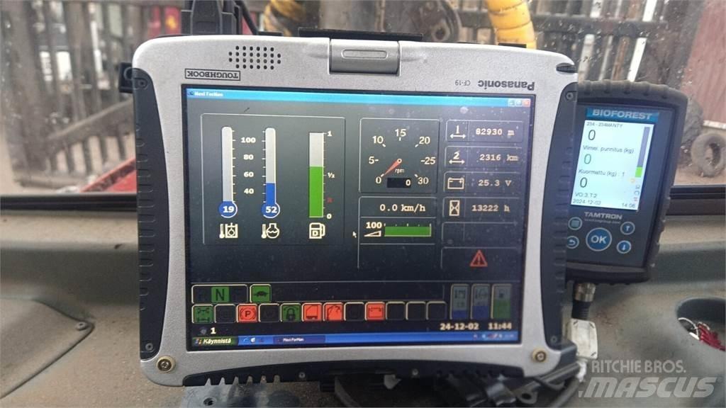 Valmet 840.3 Naudoti miškovežiai (Forvarderiai)