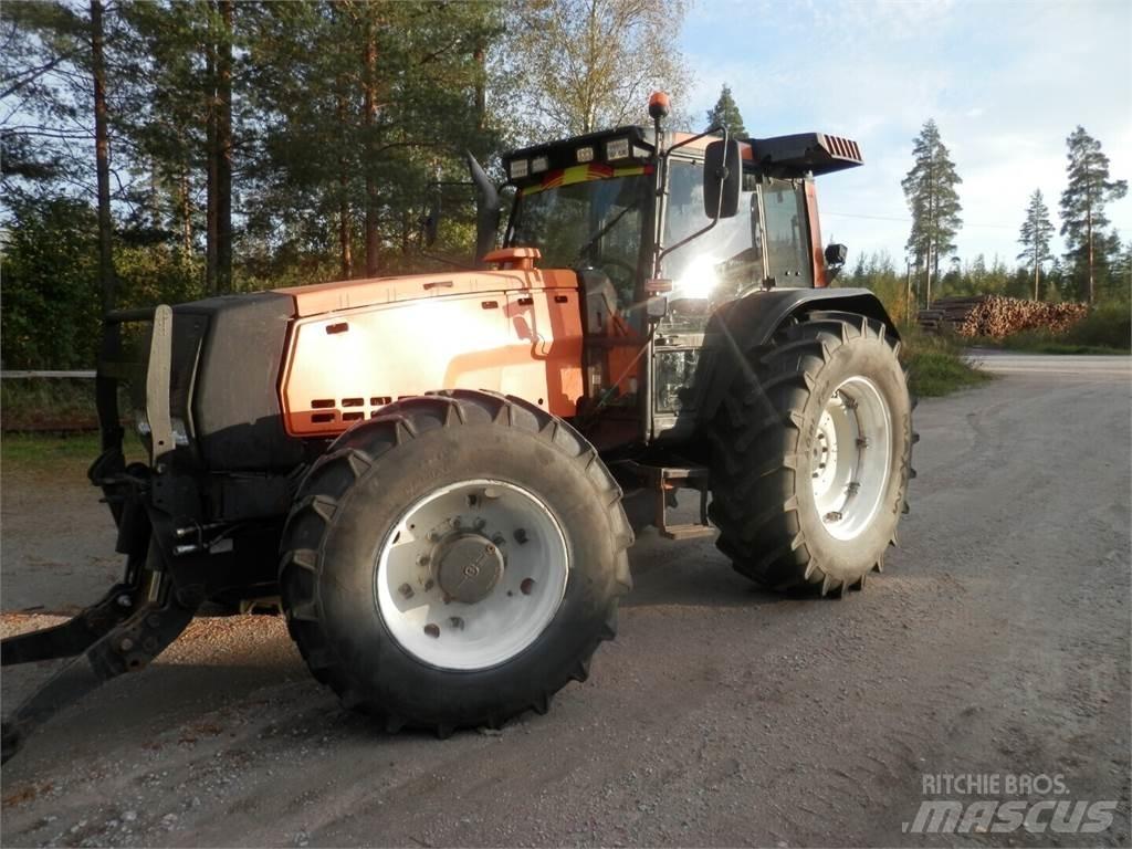 Valmet 8550 Traktoriai