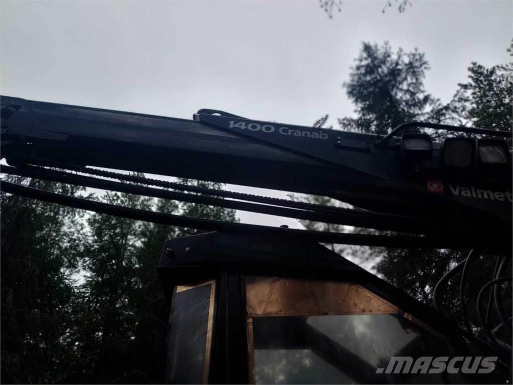 Valmet 911 Miško technika (Harvesteriai)