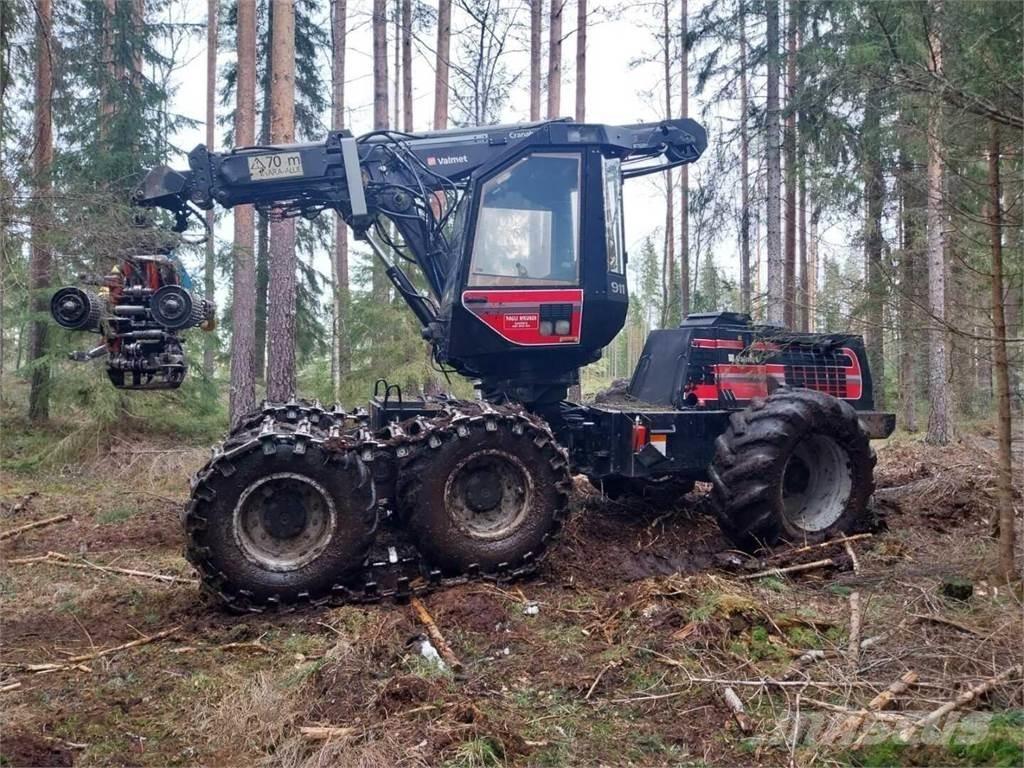 Valmet 911 Miško technika (Harvesteriai)