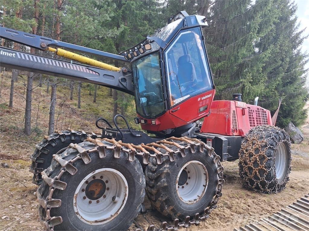Valmet 911-3 Miško technika (Harvesteriai)