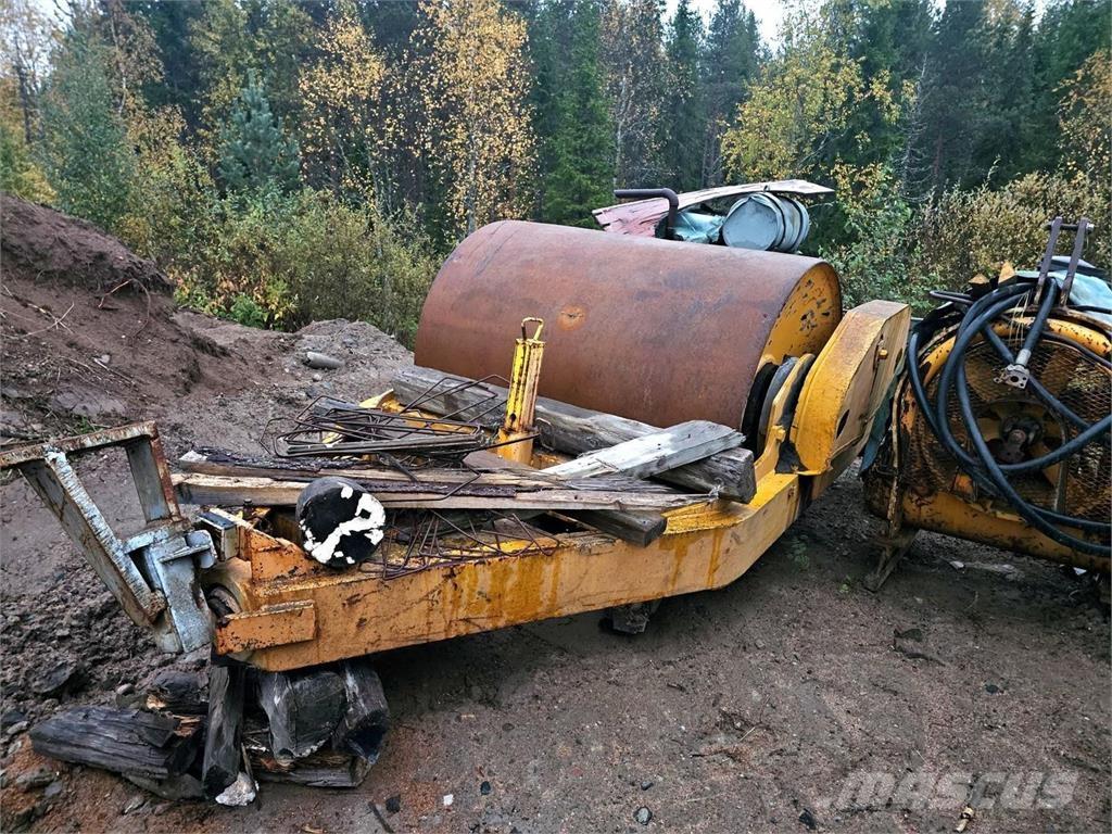  Valssijyrä Statyba - Kita