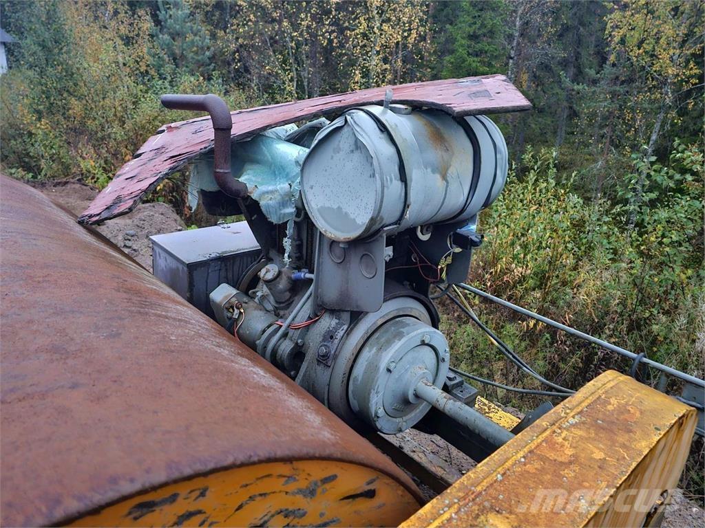  Valssijyrä Statyba - Kita