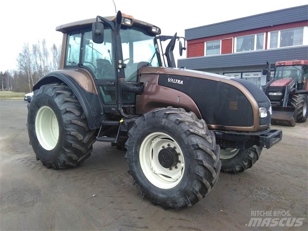 Valtra T 170 Traktoriai