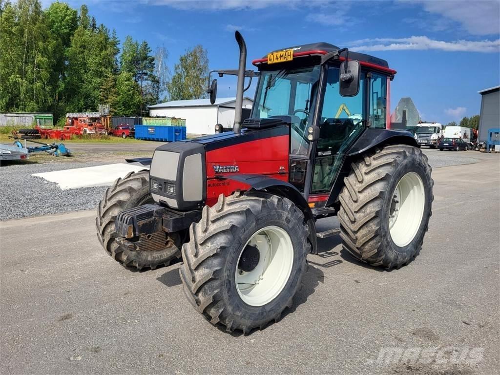 Valtra Valmet 900 Traktoriai