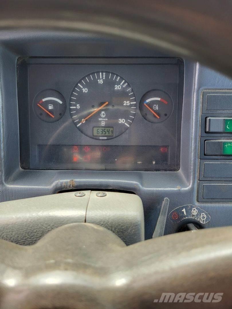 Valtra Valmet 900 Traktoriai