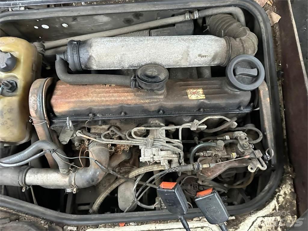 Volkswagen LT28 Platformos/ Pakrovimas iš šono