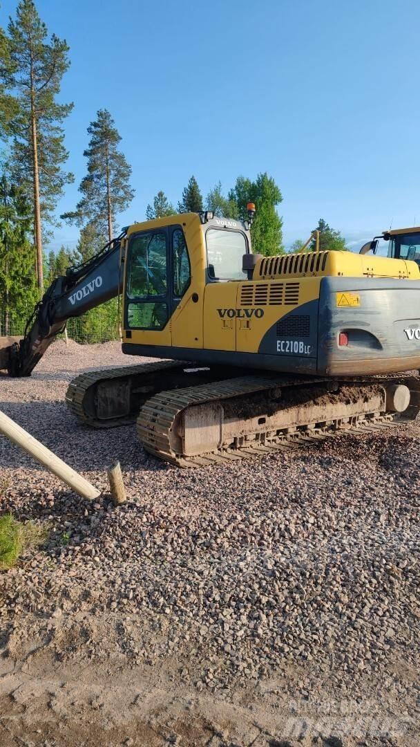 Volvo 210 B Vikšriniai ekskavatoriai