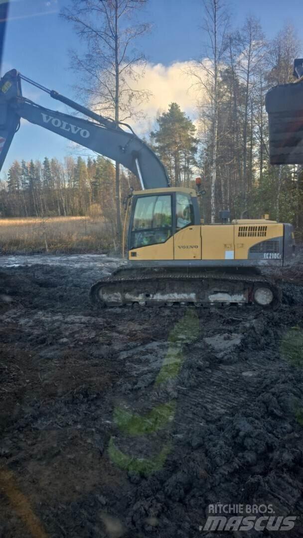 Volvo 210C Vikšriniai ekskavatoriai