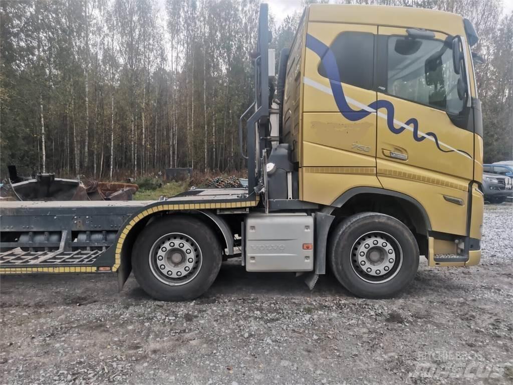 Volvo 750 Autovežiai