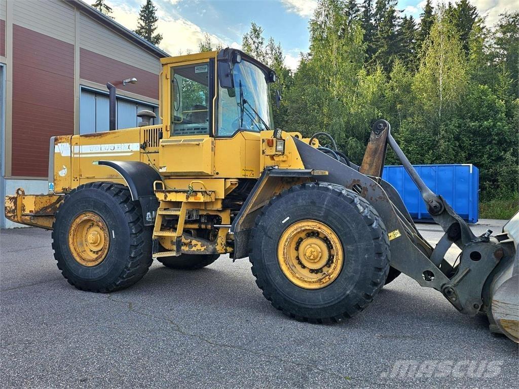 Volvo BM L120C Naudoti ratiniai krautuvai