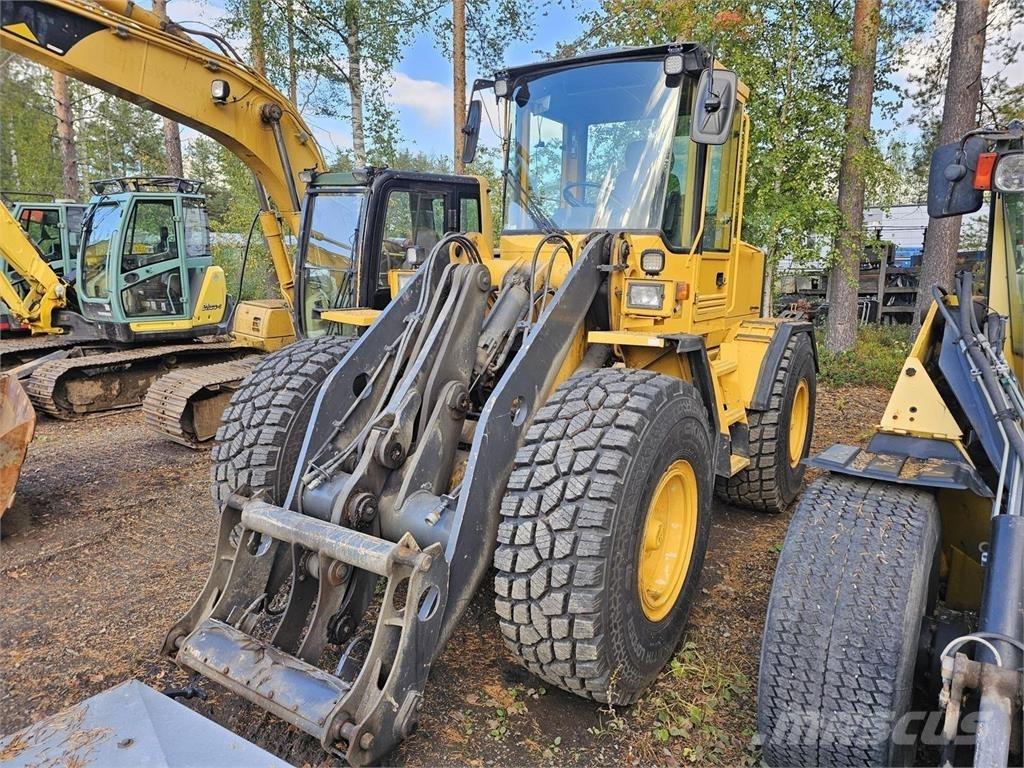 Volvo BM L70B Naudoti ratiniai krautuvai