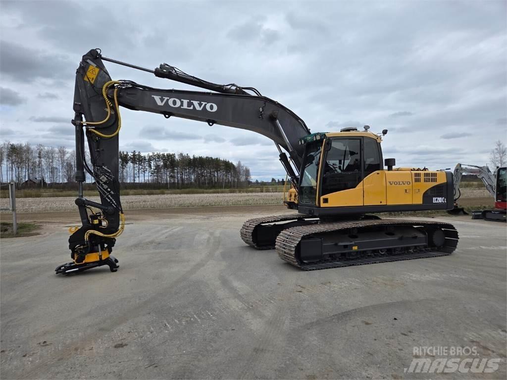 Volvo EC210CL Vikšriniai ekskavatoriai
