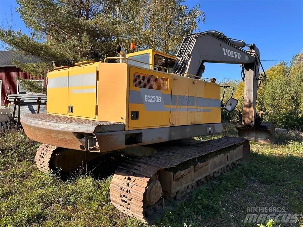 Volvo EC230B Vikšriniai ekskavatoriai
